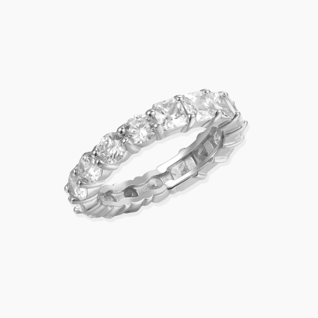 Adivia Ring