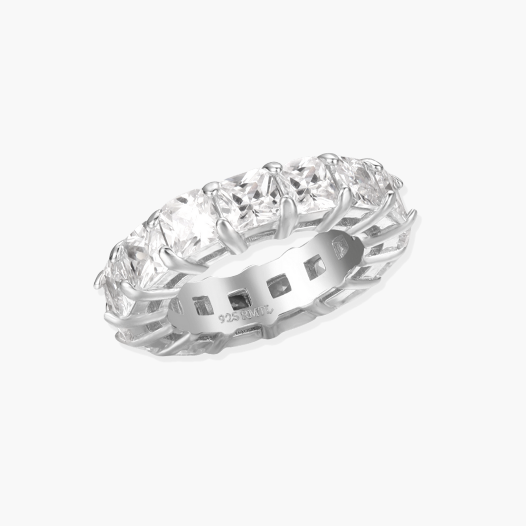 Olivia Pinky Ring