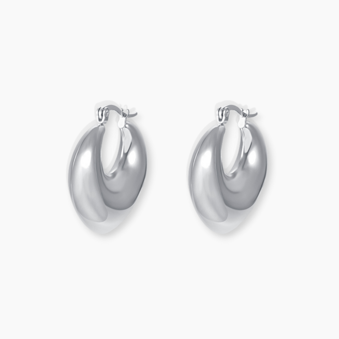 Lydia Hoops